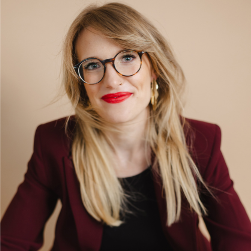 Alicia Pointner - Rechtsanwältin für Frauen und Yogalehrerin 